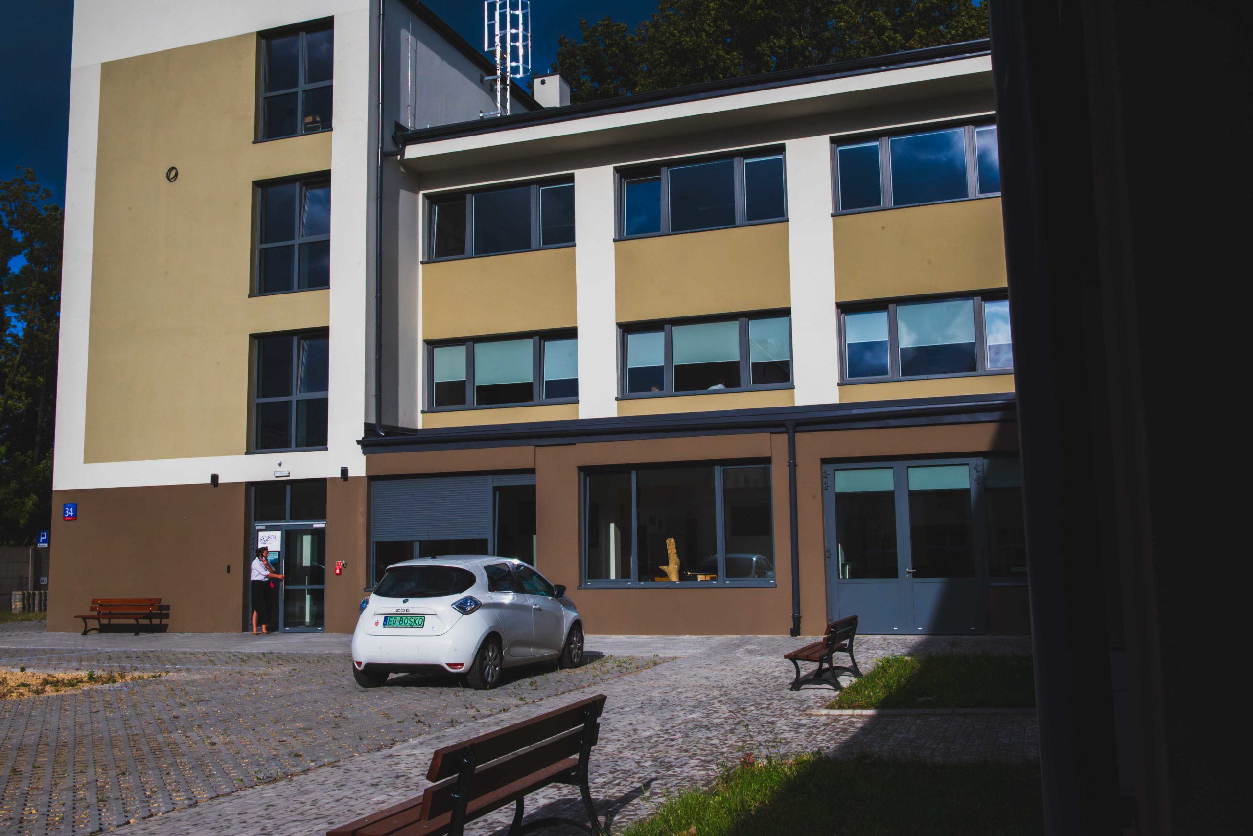 Nowy obiekt dla SSR