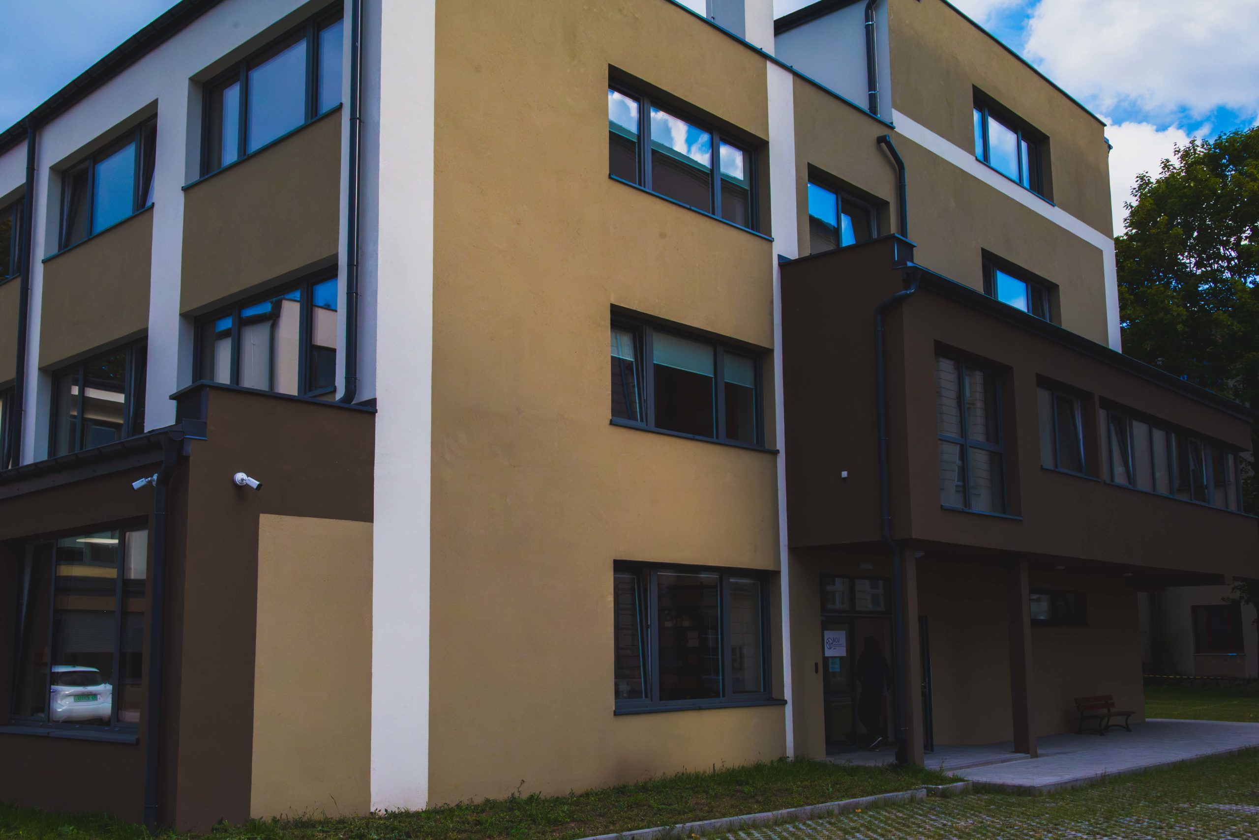 Nowy obiekt dla SSR